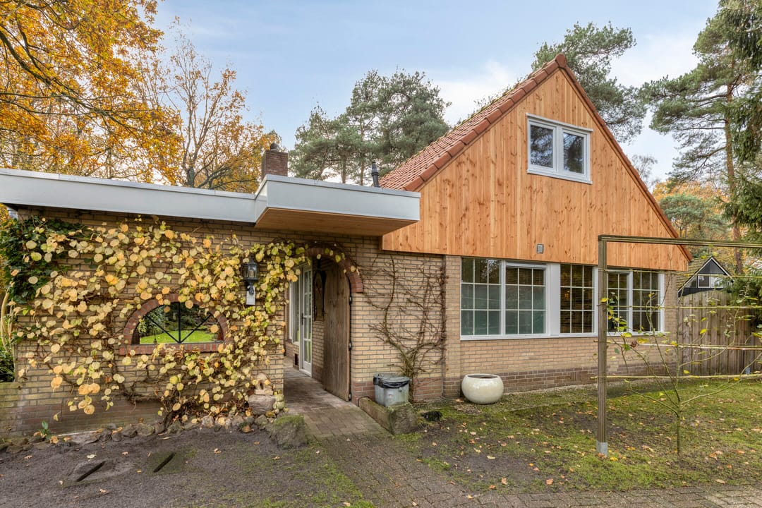 Photo 11 of Vijverweg 1