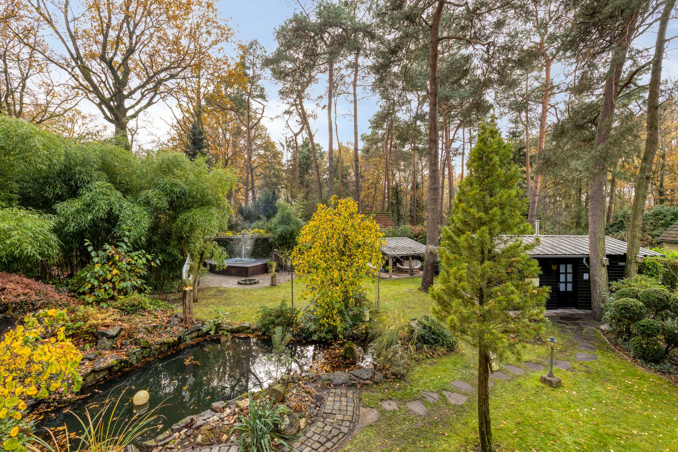 Photo 36 of Vijverweg 1