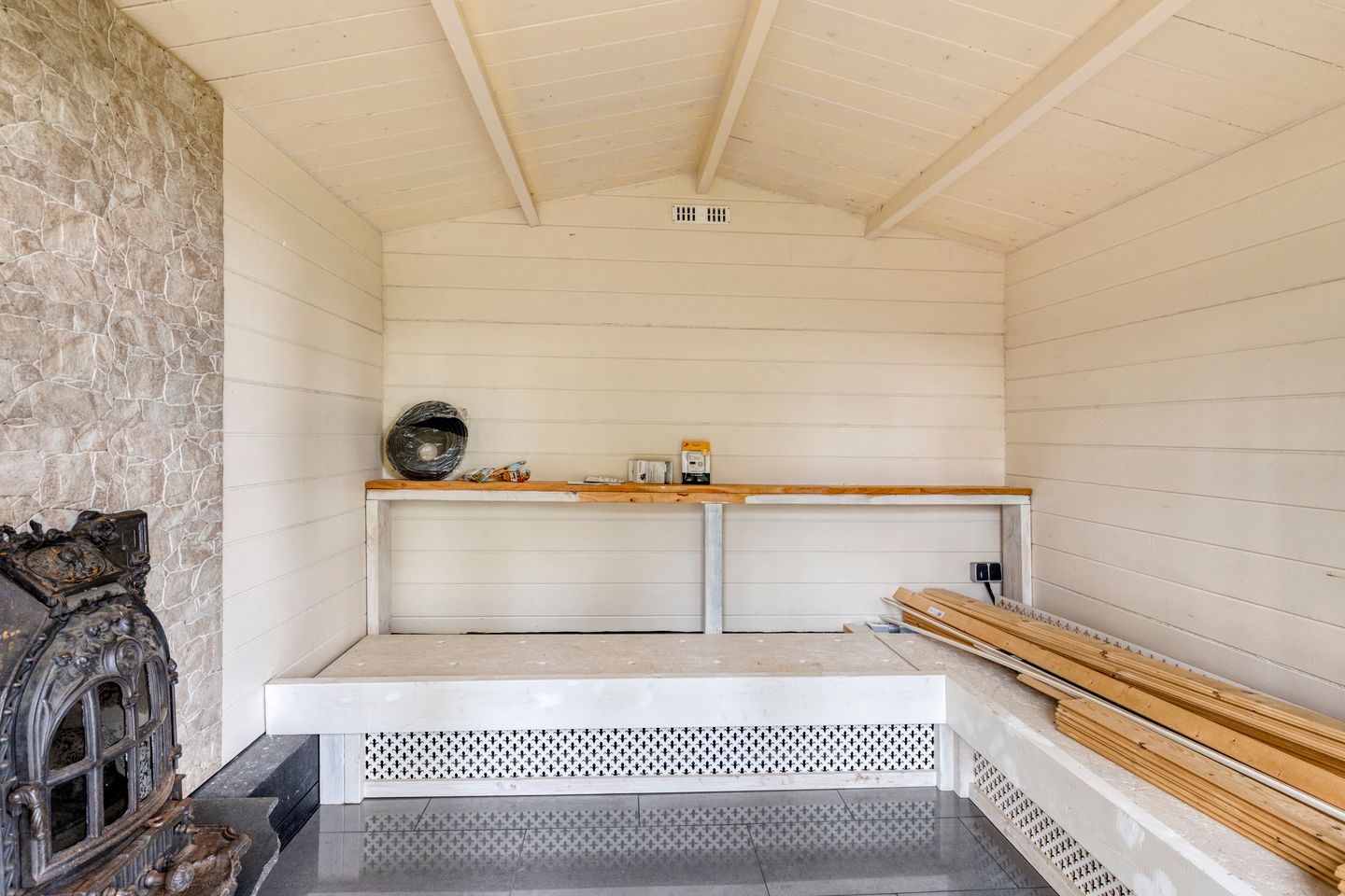 Photo 44 of Vijverweg 1