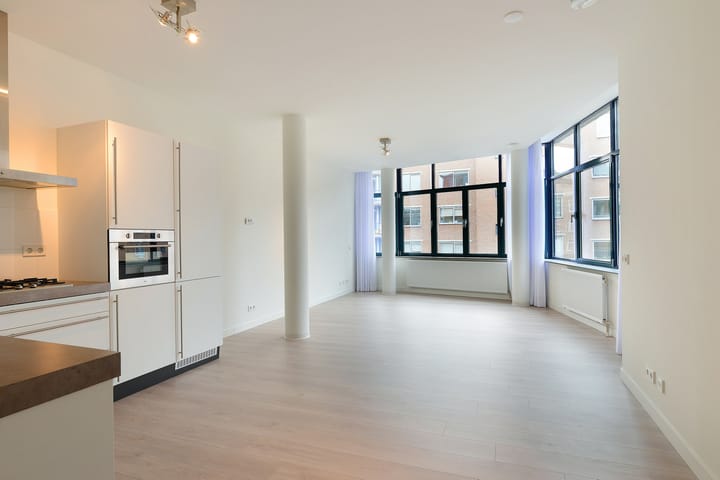 Photo 1 of Tweede Hugo de Grootstraat 45-R