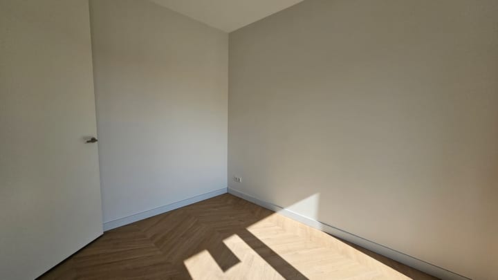 Foto 11 van Rosestraat 1177