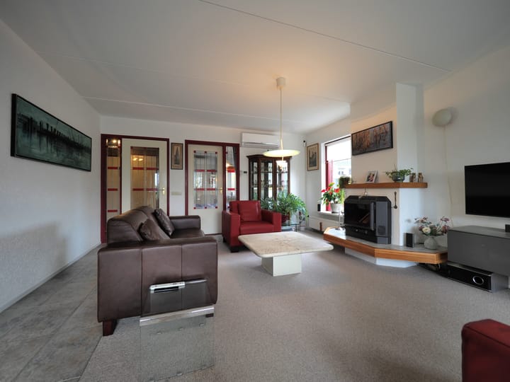 Photo 11 of Waterlelie 1