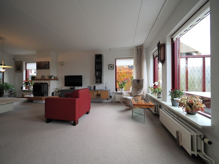 Photo 15 of Waterlelie 1