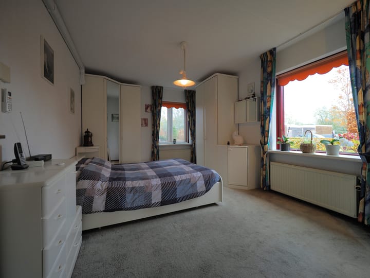 Photo 24 of Waterlelie 1