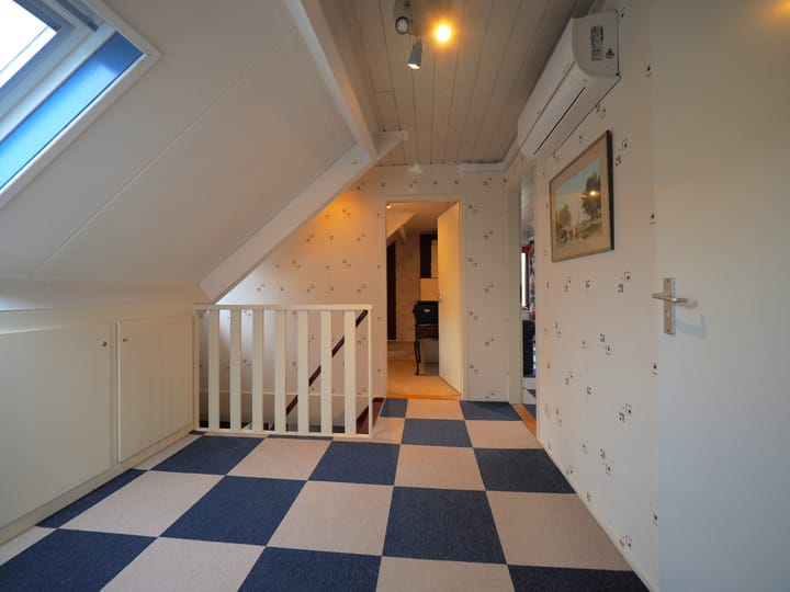 Photo 44 of Waterlelie 1