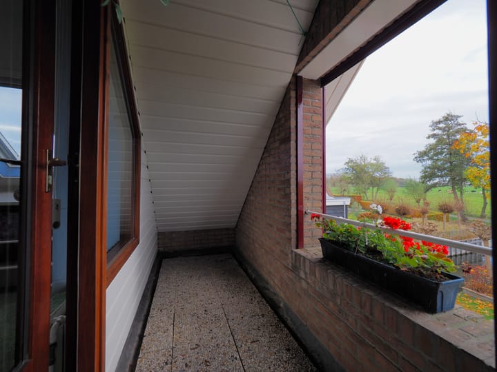 Photo 53 of Waterlelie 1