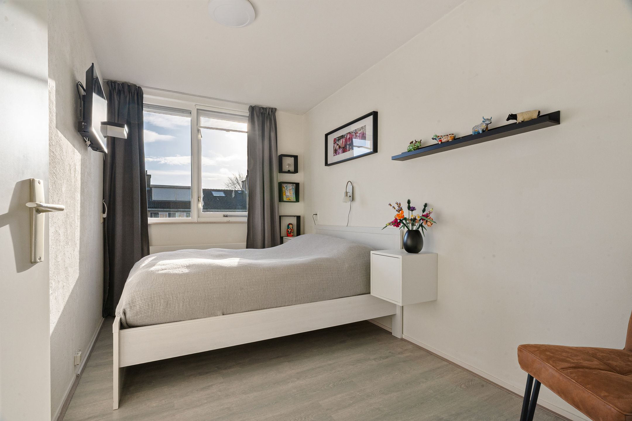 Photo 21 of Distelvlinderberm 98