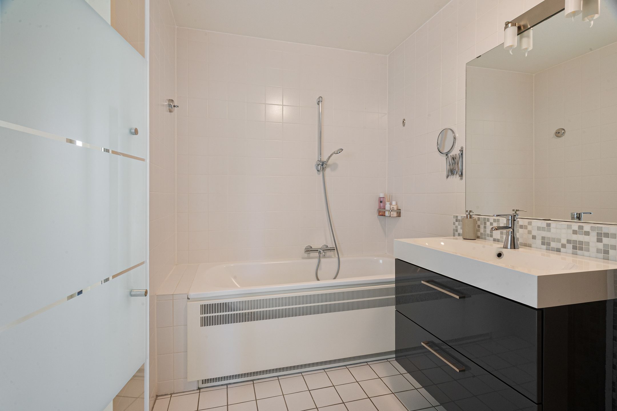 Photo 24 of Distelvlinderberm 98