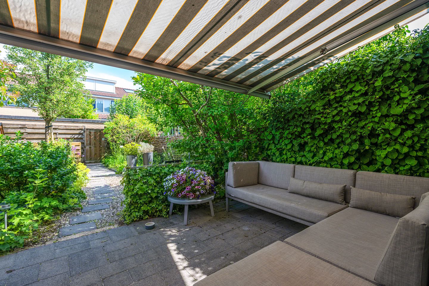 Photo 40 of Distelvlinderberm 98