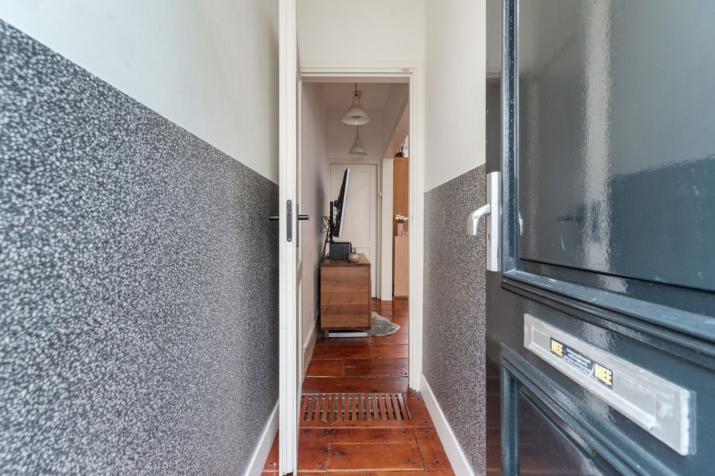 Photo 5 of Newtonstraat 276