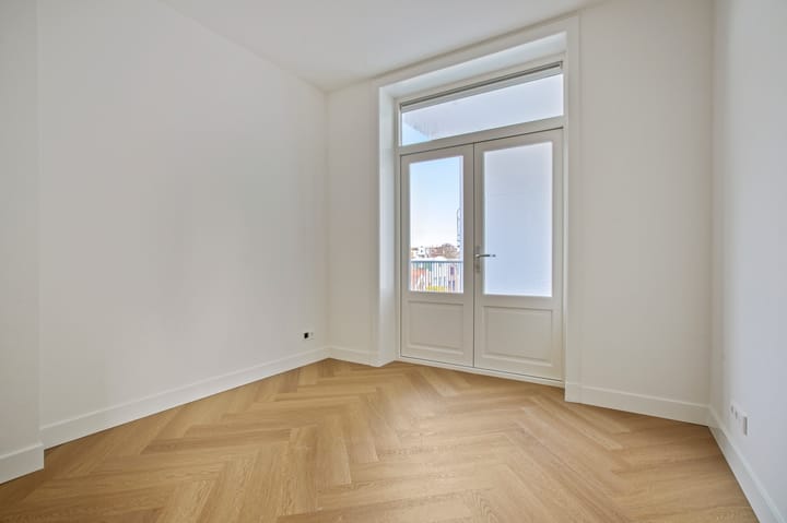 Photo 16 of Middenweg 79-A2