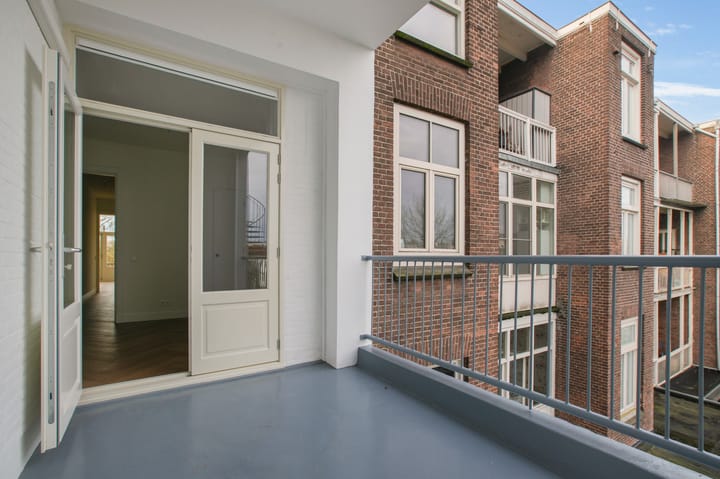 Photo 20 of Middenweg 79-A2