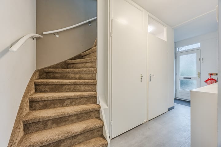 Foto 16 van Heilige Stoel 5931