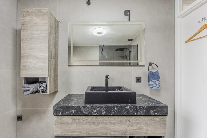 Foto 25 van Heilige Stoel 5931