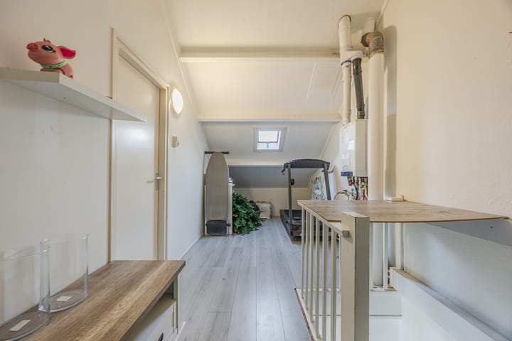 Foto 30 van Heilige Stoel 5931