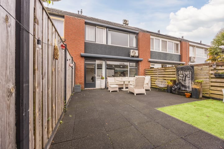 Foto 40 van Heilige Stoel 5931