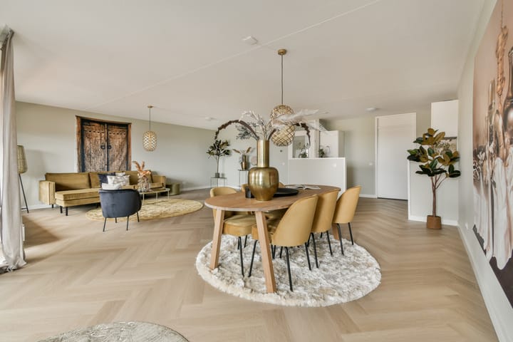 Photo 6 of Burgemeester van Stamplein 36