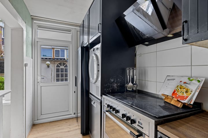 Photo 12 of Jan van Zutphenlaan 42