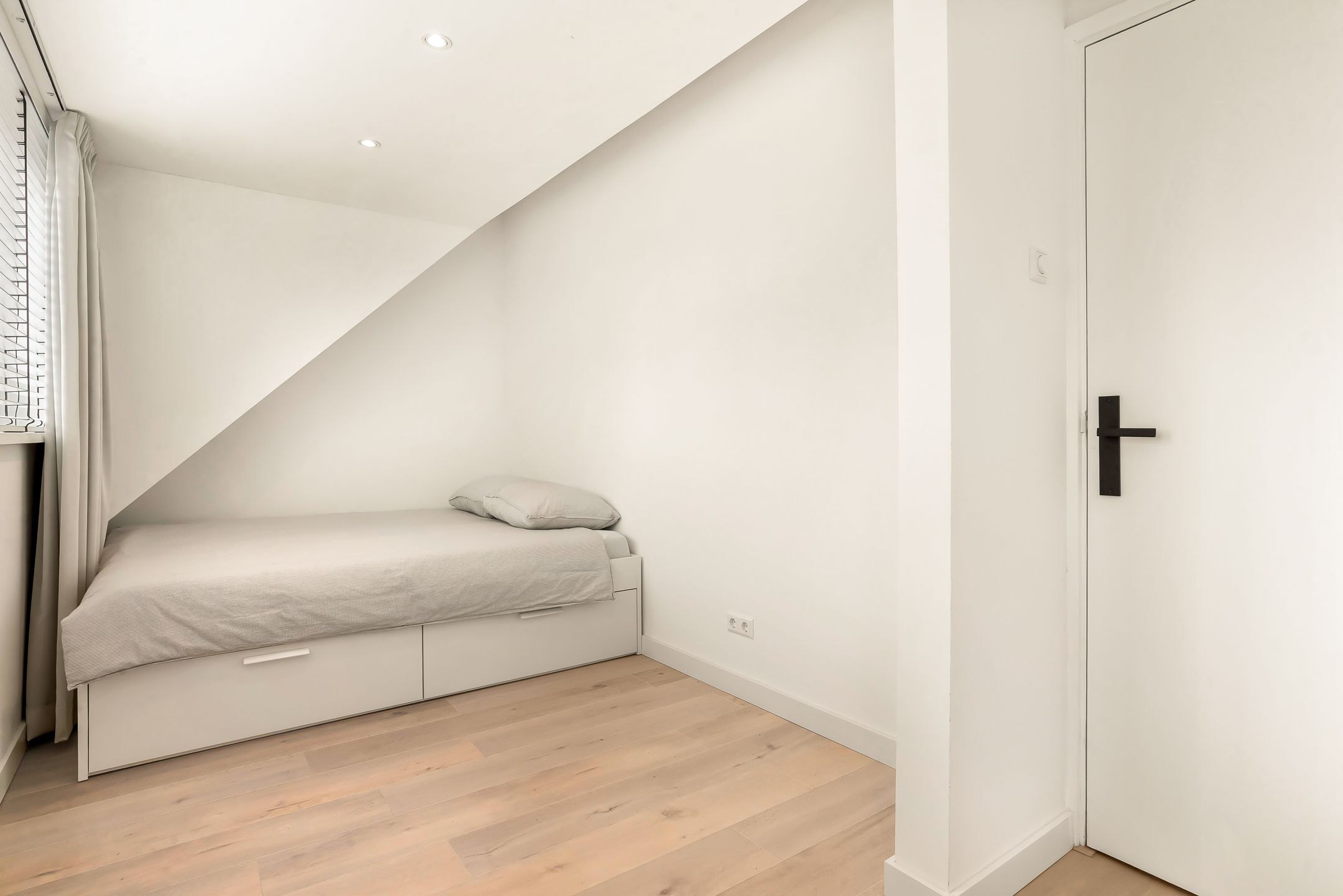 Foto 30 van Fahrenheitstraat 62