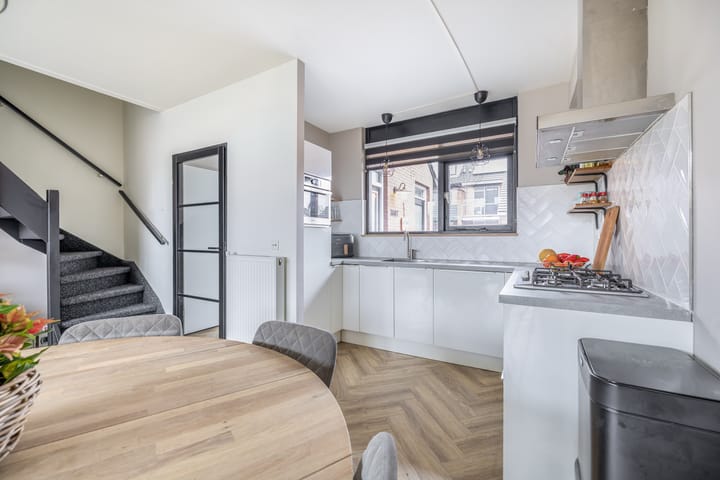 Foto 9 van Kruiszwin 3607