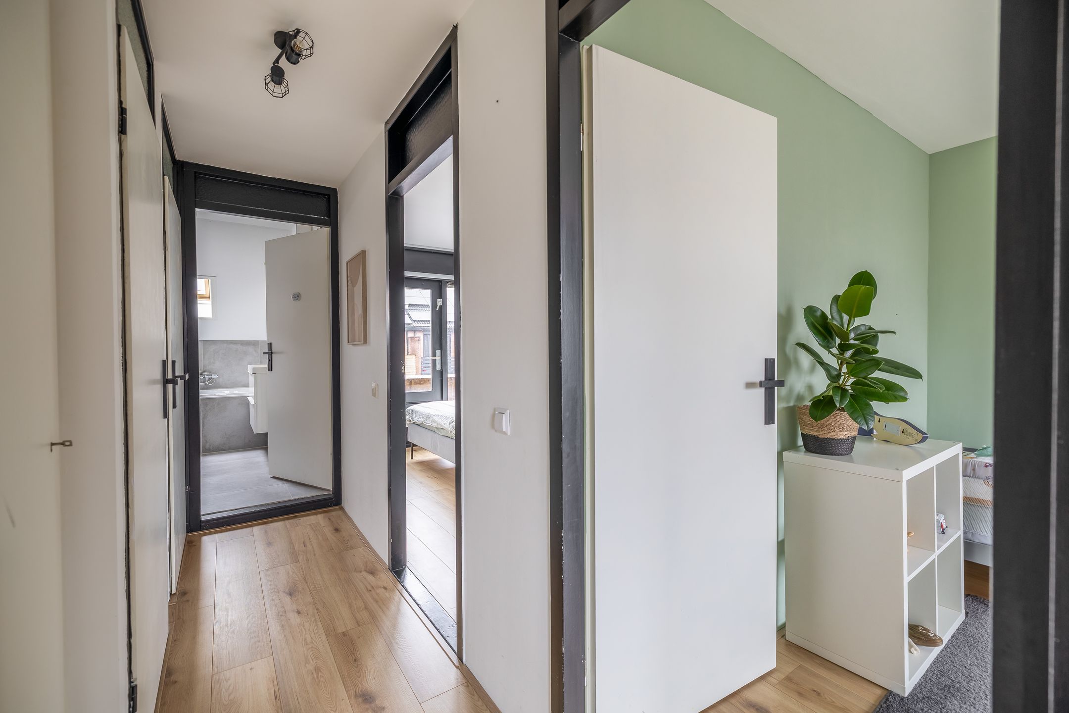 Foto 15 van Kruiszwin 3607