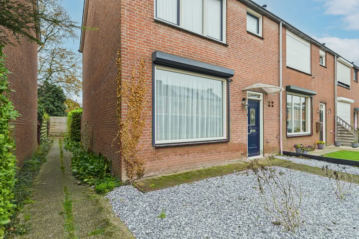 Foto 35 van Narcissenlaan 13