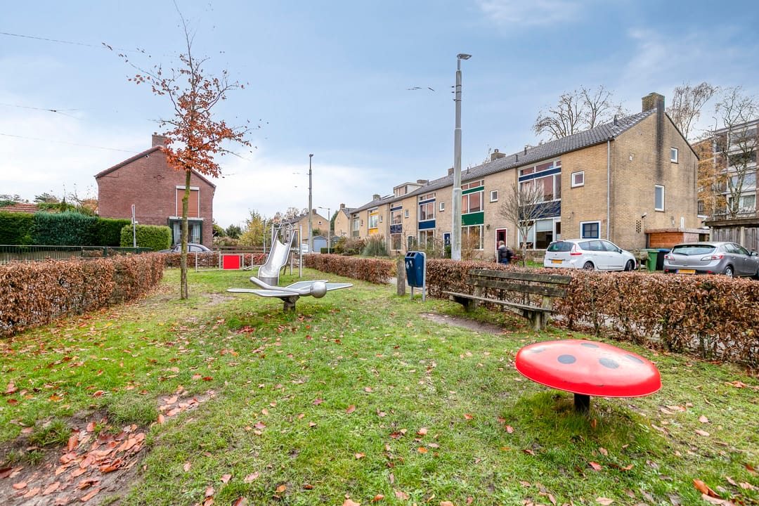 Foto 32 van Wielewaalstraat 18