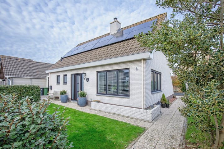 Foto 2 van De Wittstraat 4