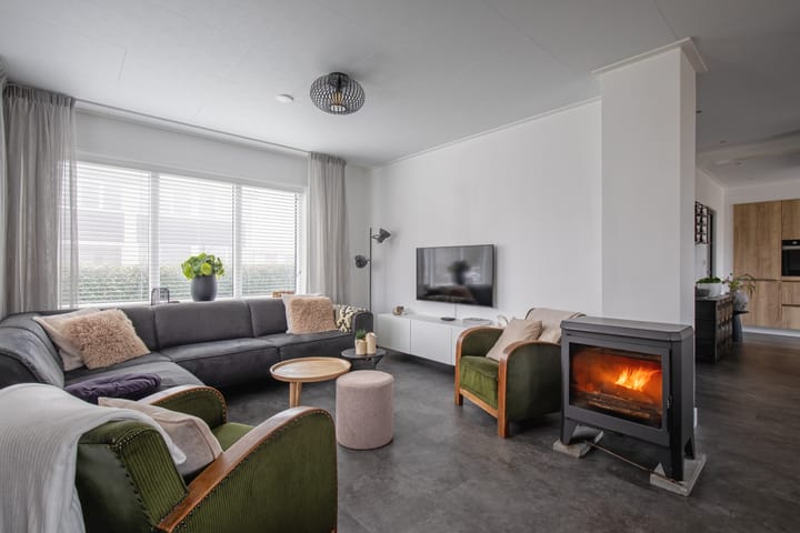 Foto 3 van De Wittstraat 4