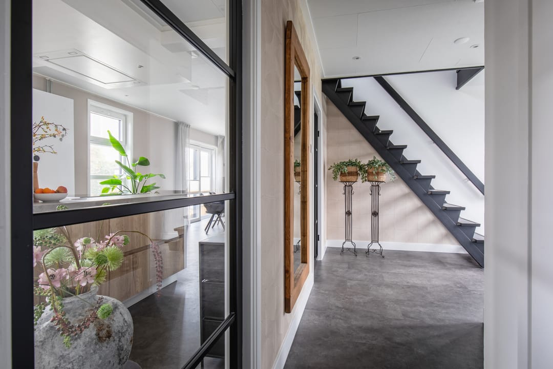 Foto 17 van De Wittstraat 4