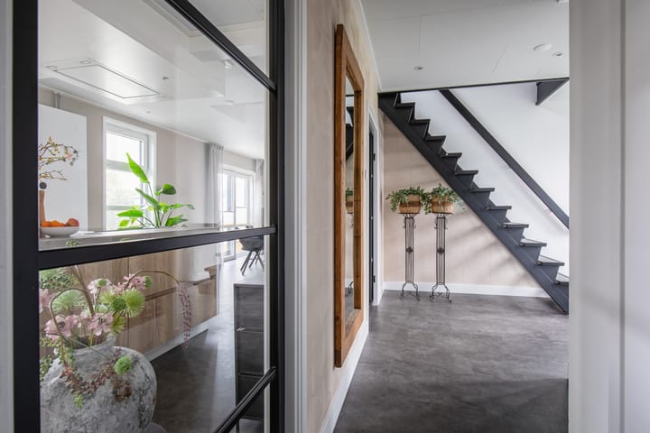 Foto 17 van De Wittstraat 4