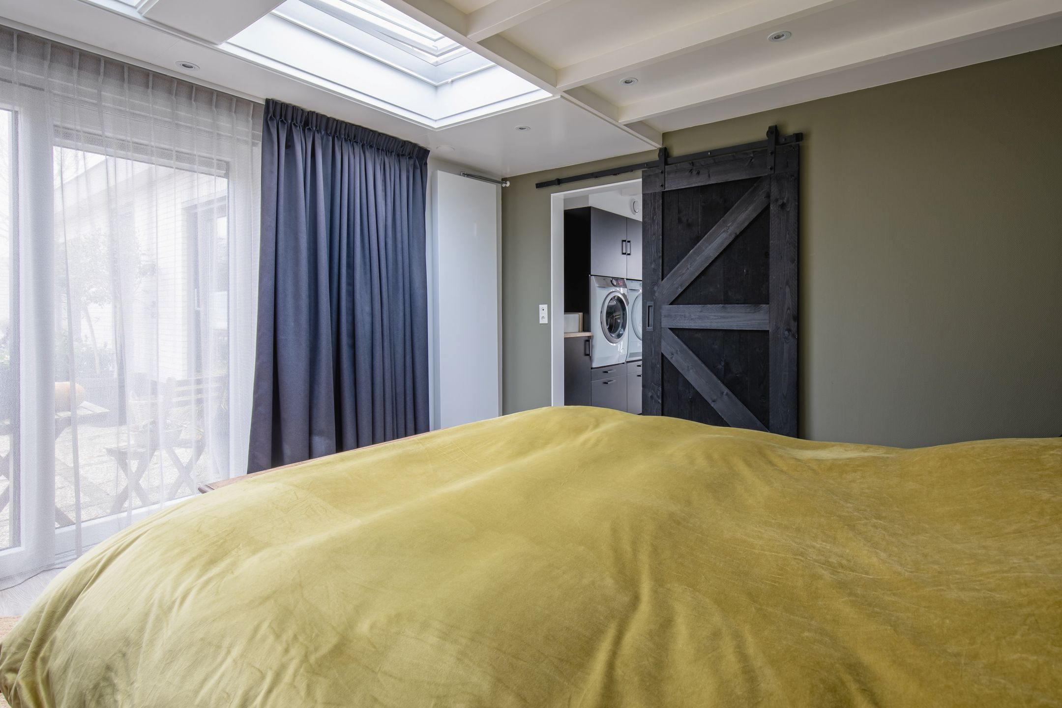 Foto 24 van De Wittstraat 4