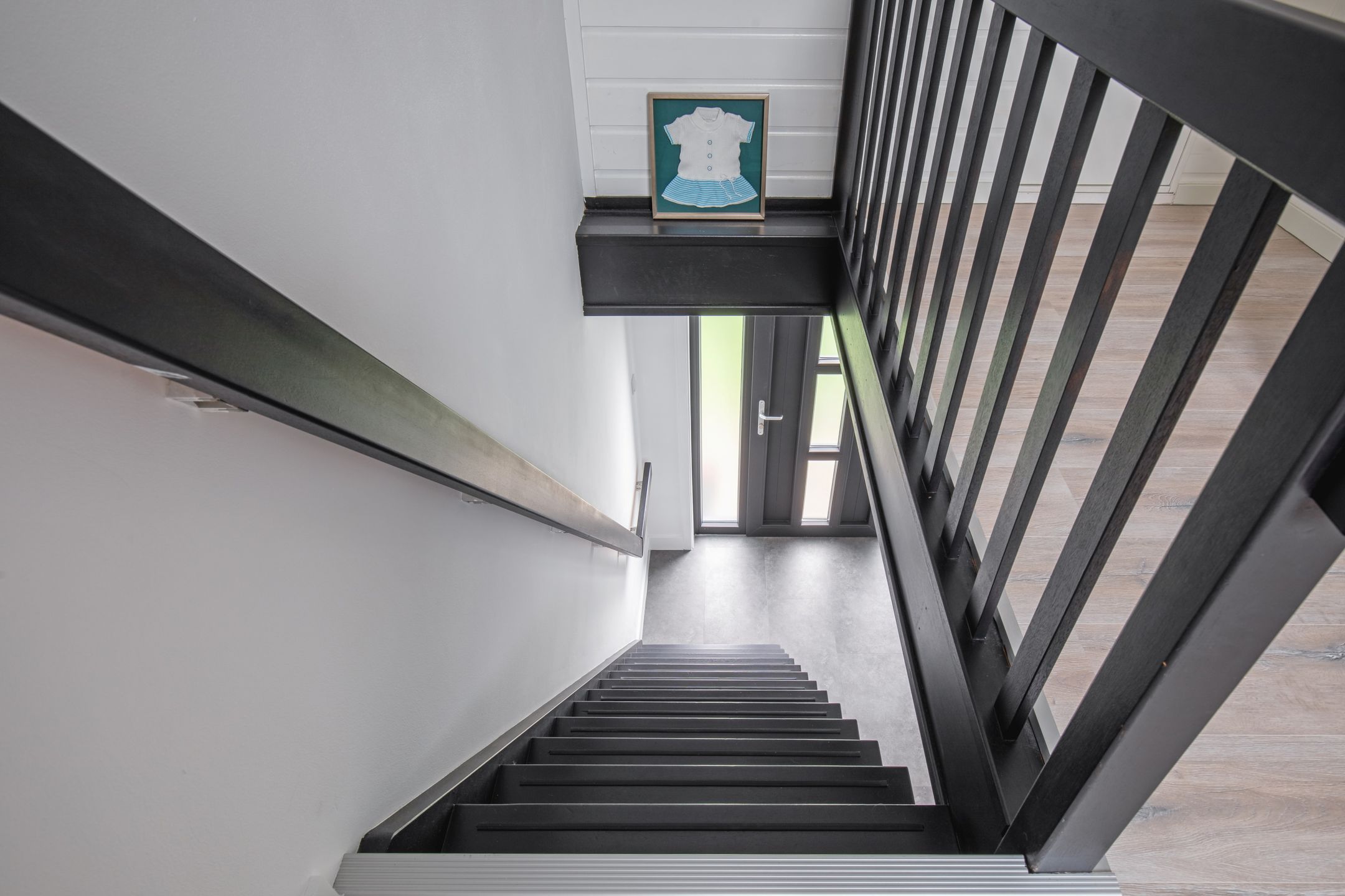 Foto 30 van De Wittstraat 4