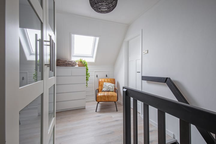 Foto 31 van De Wittstraat 4