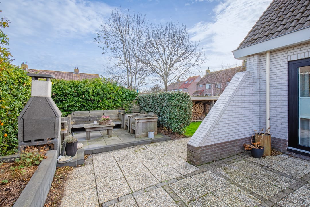 Foto 46 van De Wittstraat 4