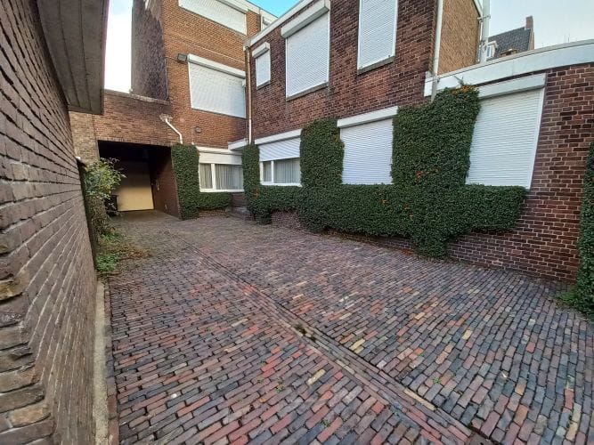 Photo 1 of Kouvenderstraat 242