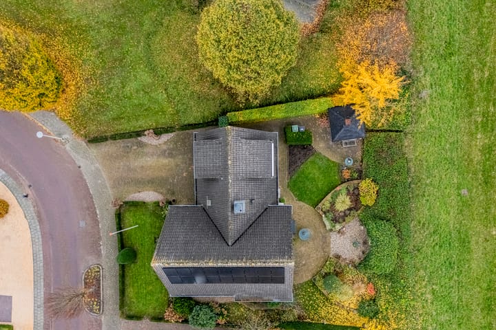 Photo 6 of Walstro 55