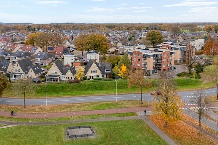 Photo 51 of Walstro 55