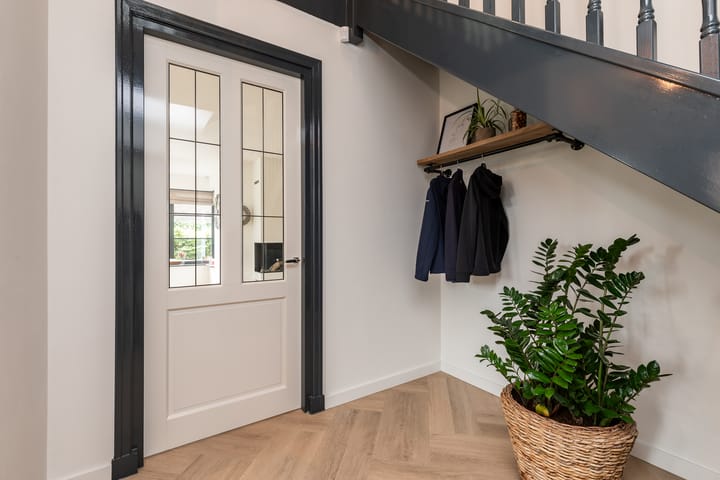 Foto 21 van Niels Bohrstraat 12