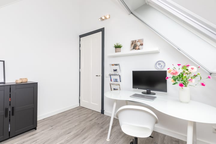 Foto 90 van Niels Bohrstraat 12