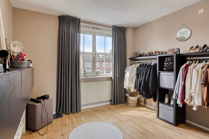 Photo 34 of Lijsterbes 5