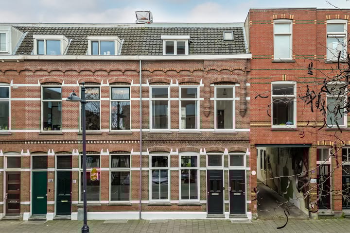 Spoorstraat 12 A