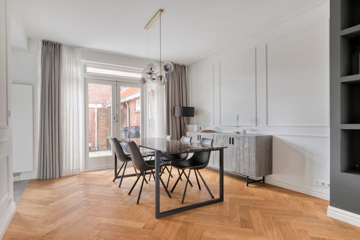 Foto 4 van Van den Broekelaan 1