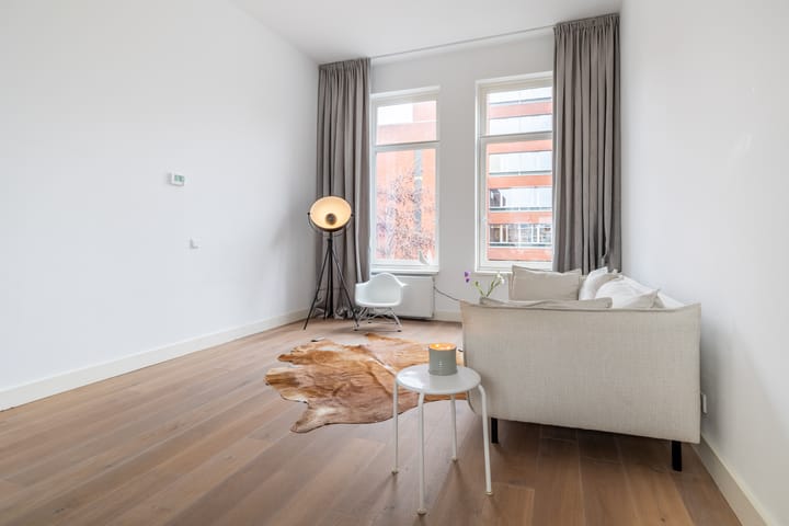 Photo 5 of Spoorstraat 12-A