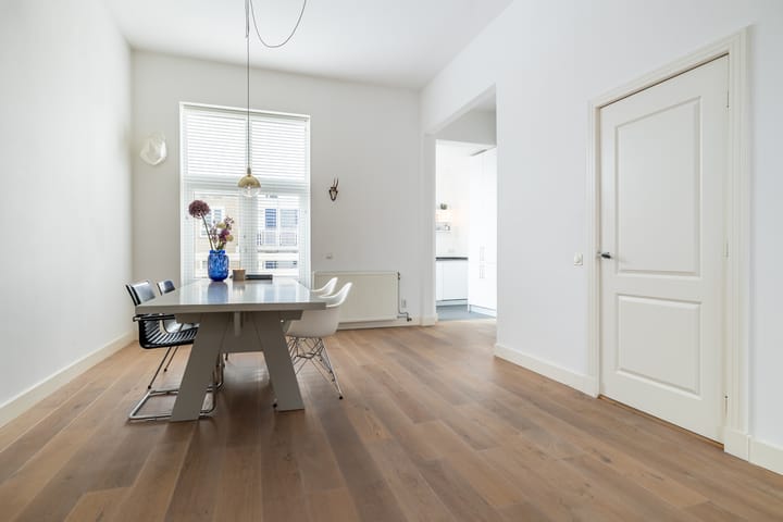 Photo 6 of Spoorstraat 12-A