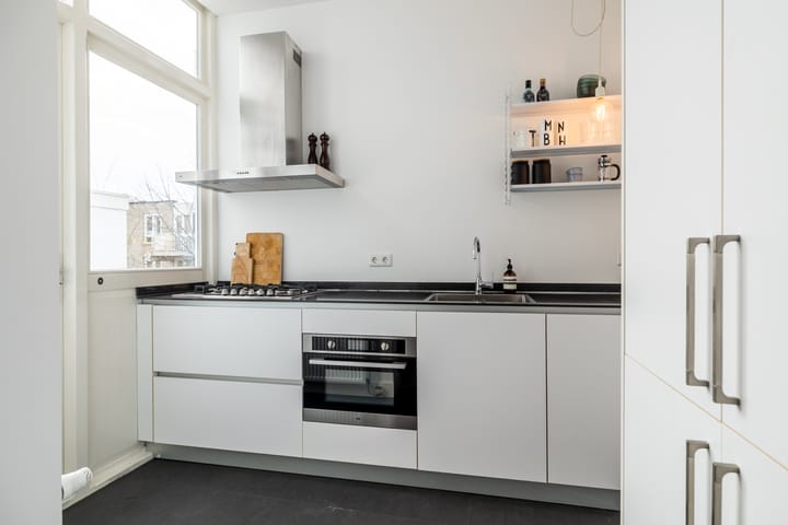 Photo 9 of Spoorstraat 12-A