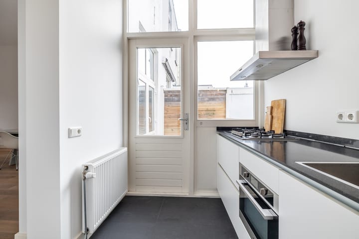 Photo 12 of Spoorstraat 12-A