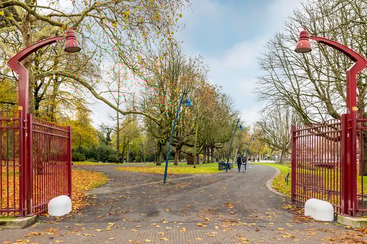 Photo 37 of Spoorstraat 12-A