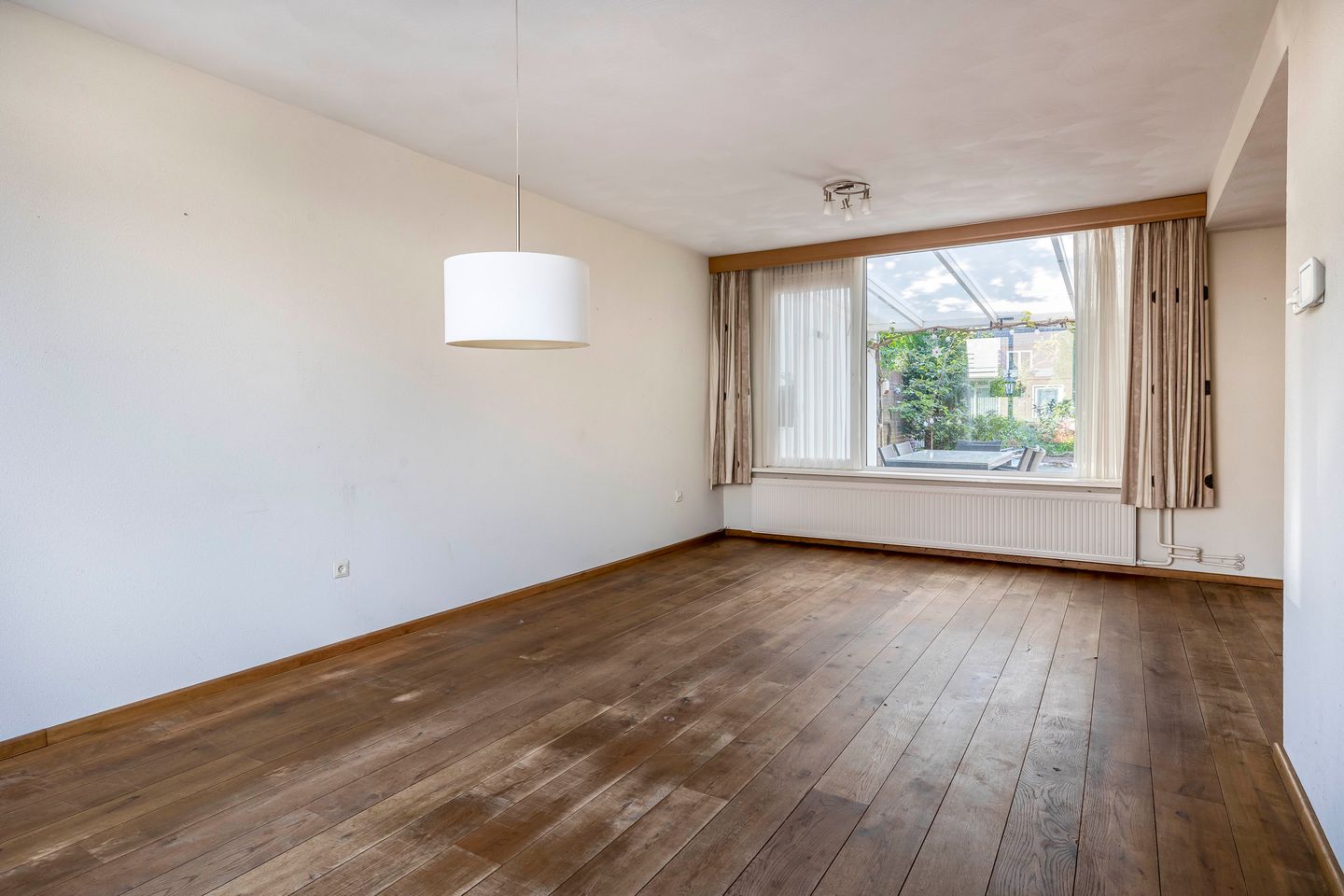 Foto 5 van van Gentstraat 9