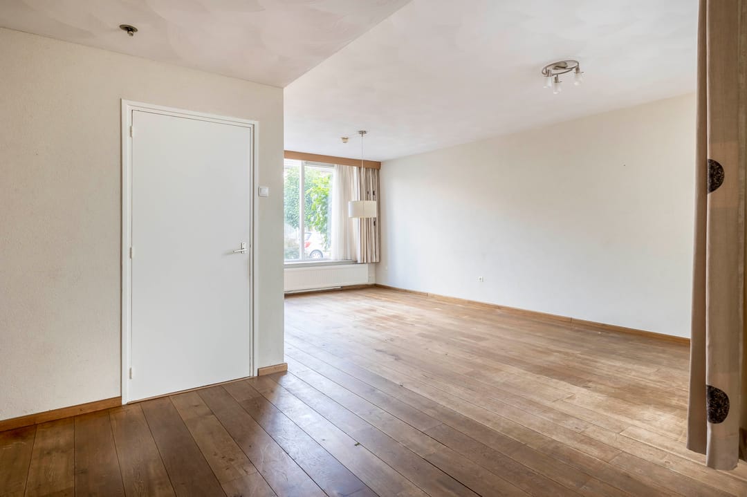 Foto 7 van van Gentstraat 9